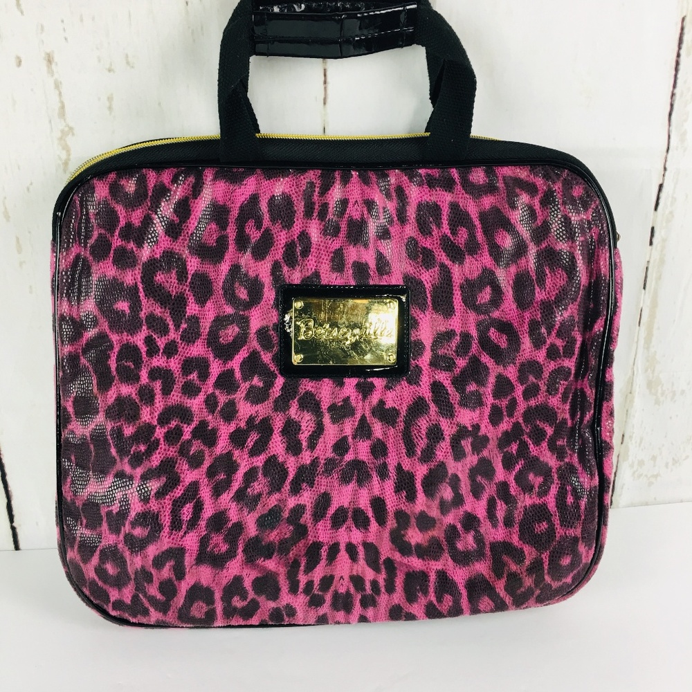 Betseyville Bag Pink Black Leopard Carrier